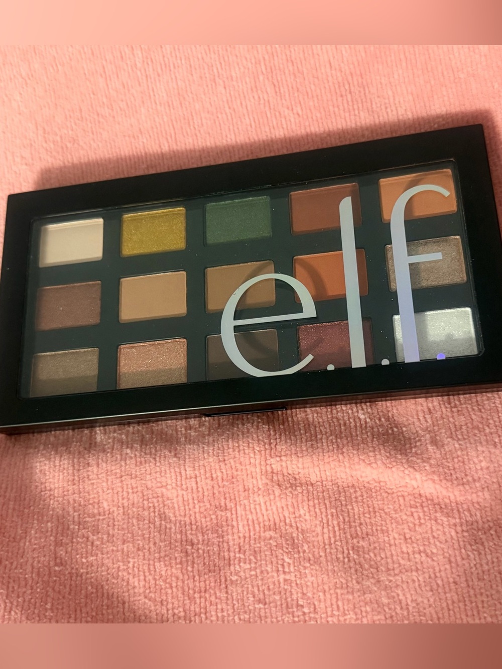 Multi-Tone Eyeshadow Palette